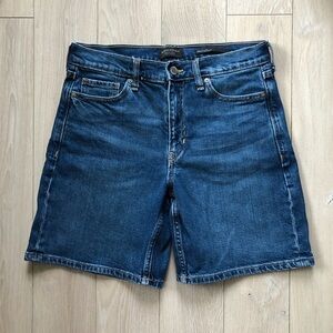 Banana Republic Premium Denim High Rise Short Size 27